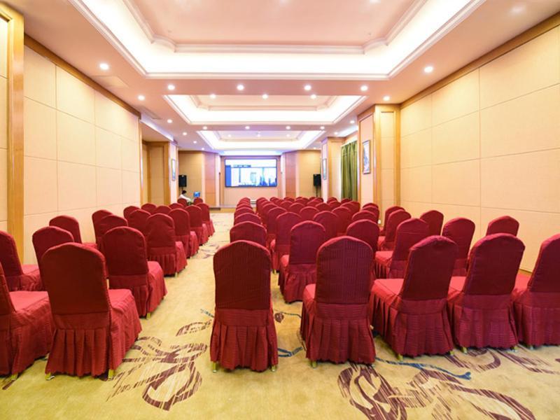 Vienna International Hotel Changsha Ziwei Road Exterior foto